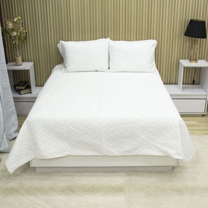 Sobrecama Becorat Blanco 1