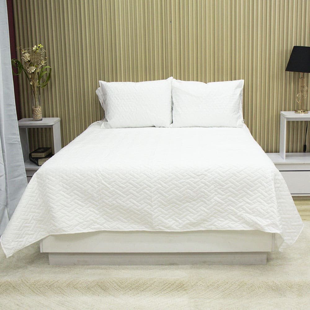 Sobrecama Becorat Blanco 3 Sobrecama Becorat Blanco 3