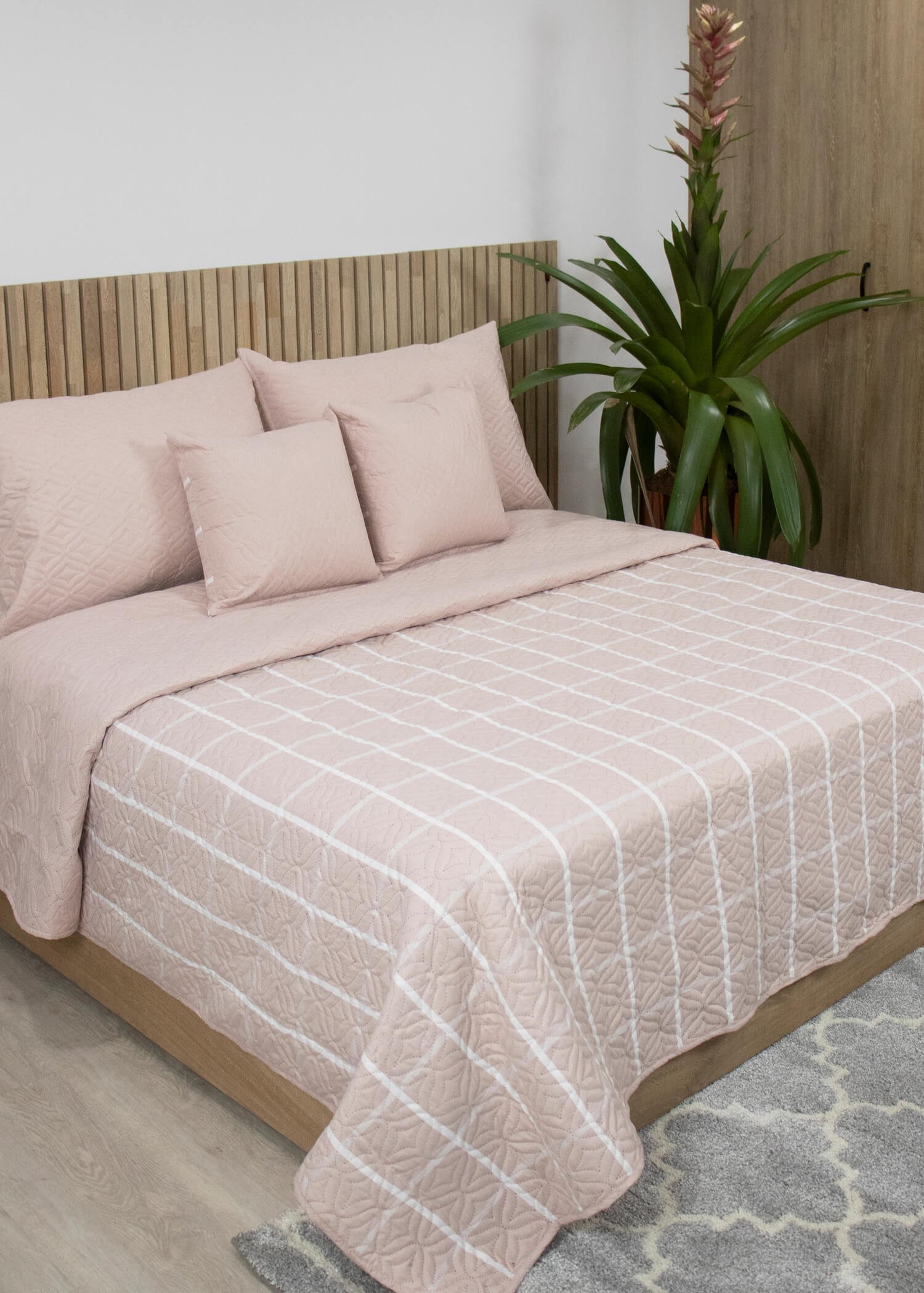 Tendido_rosewood_2.jpg Tendido_rosewood_2.jpg
