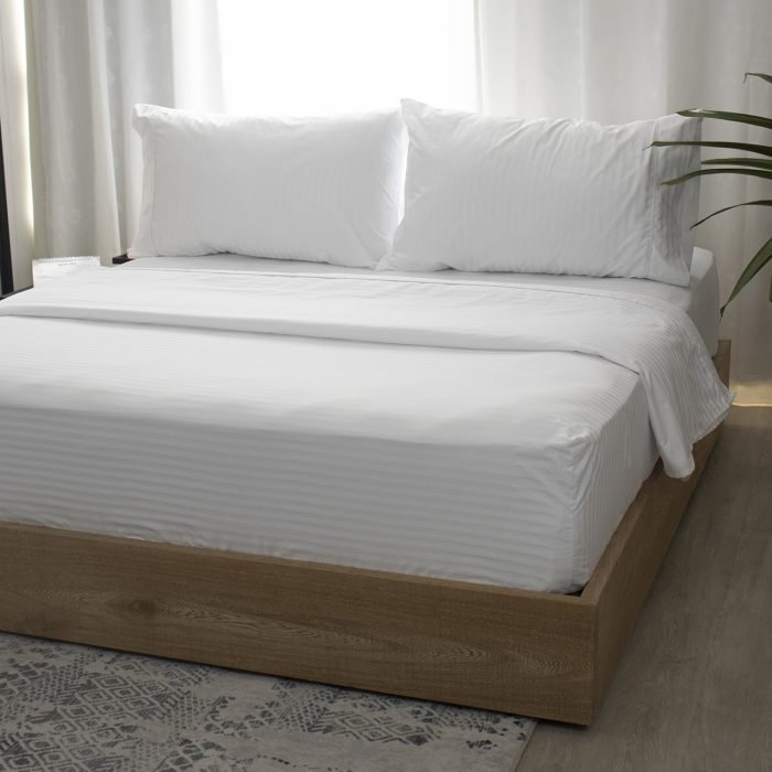 JUEGO SÁBANA AMASIAS 300 HILOS – BLANCO1