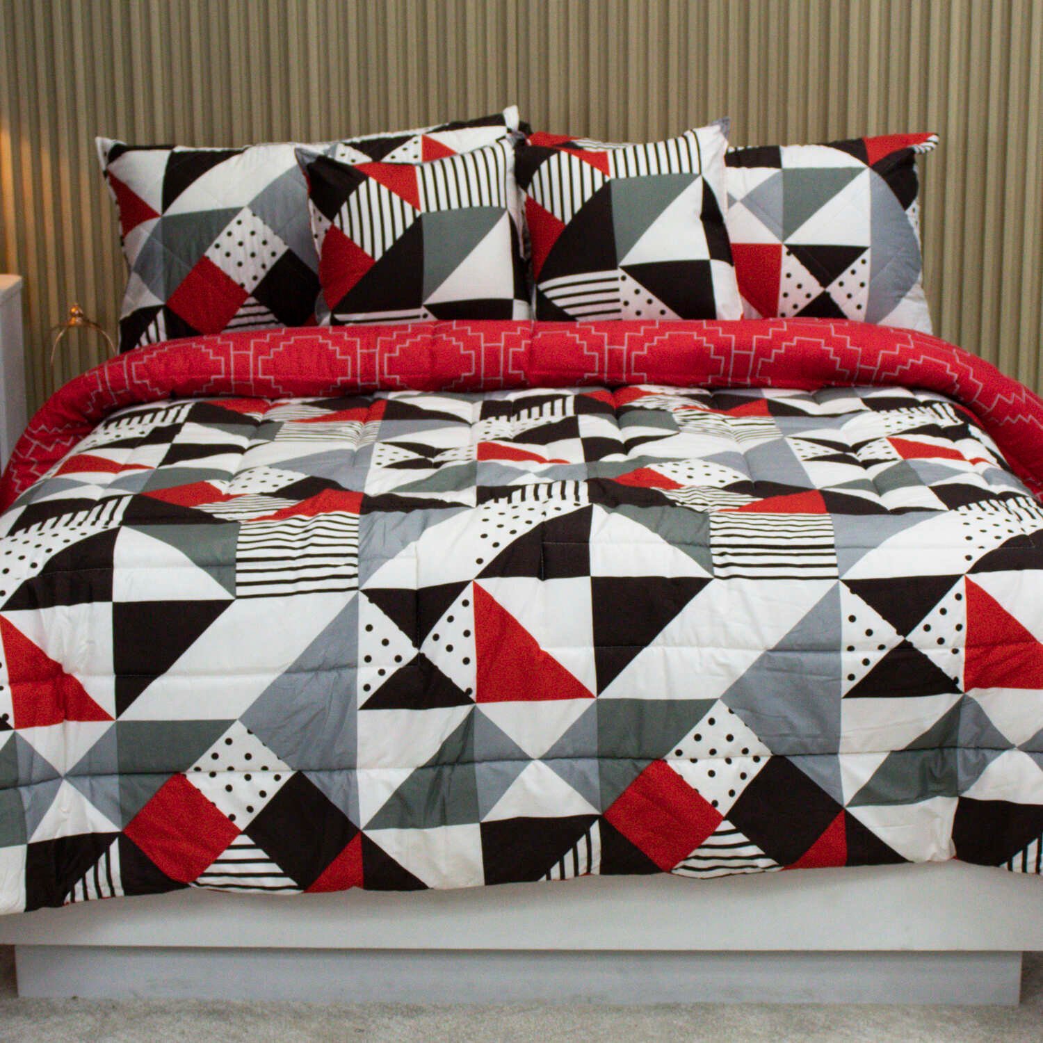 Plumon_Red_gro Plumon_Red_gro